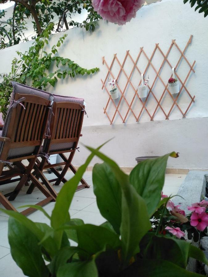 Pomegranate Apartment Heraklion  Екстер'єр фото