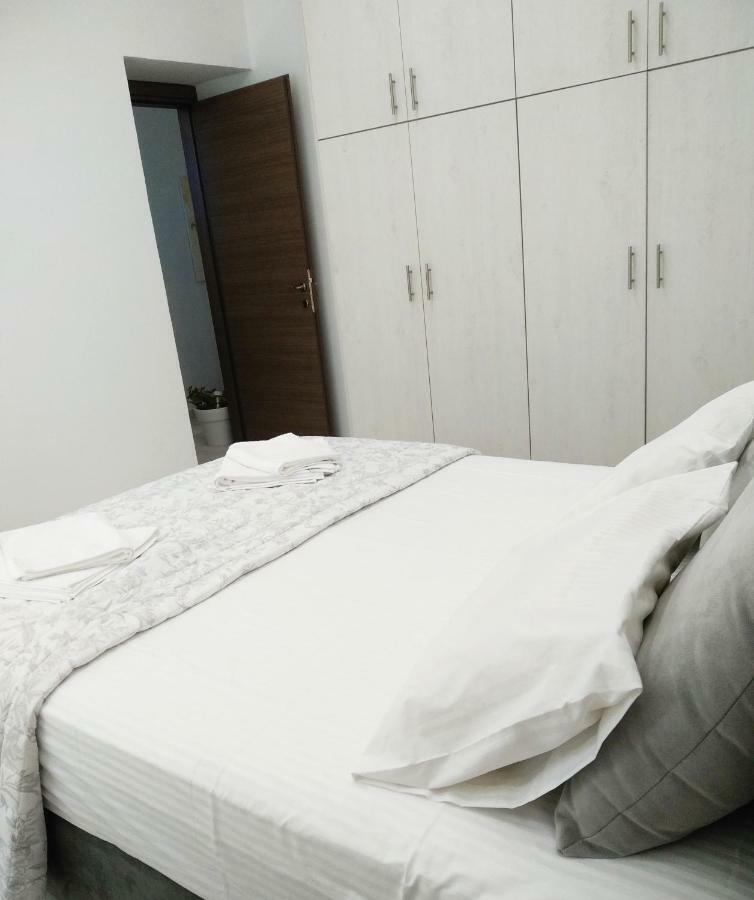 Pomegranate Apartment Heraklion  Екстер'єр фото